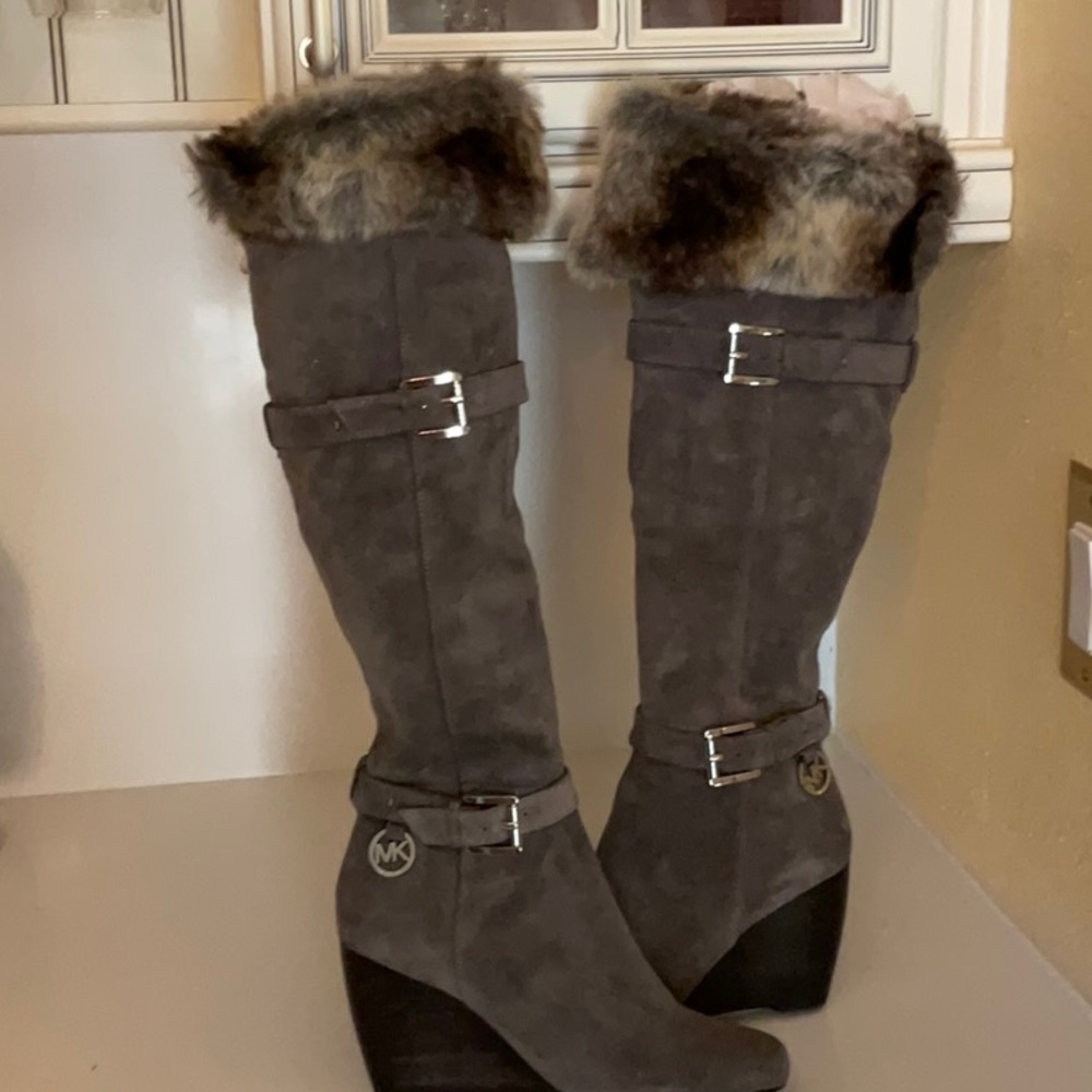Michael kors knee high boots